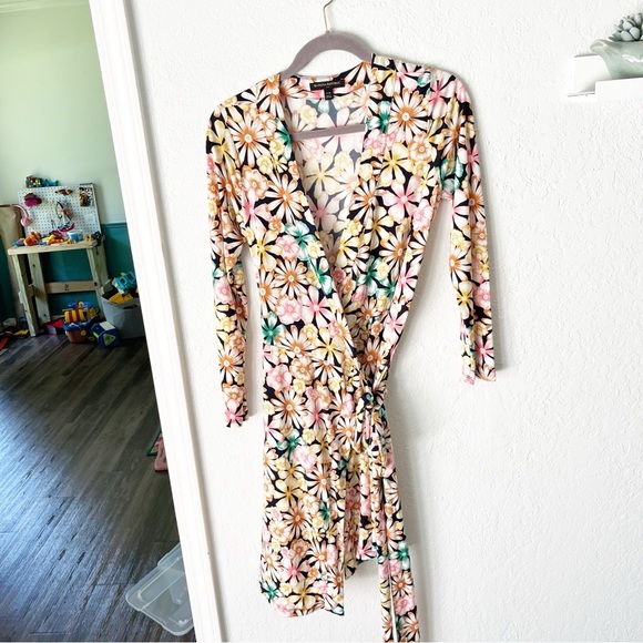 Banana Republi Dress Women's MP Medium Petite Floral Wrap Jersey Knit Career - Picture 4 of 7